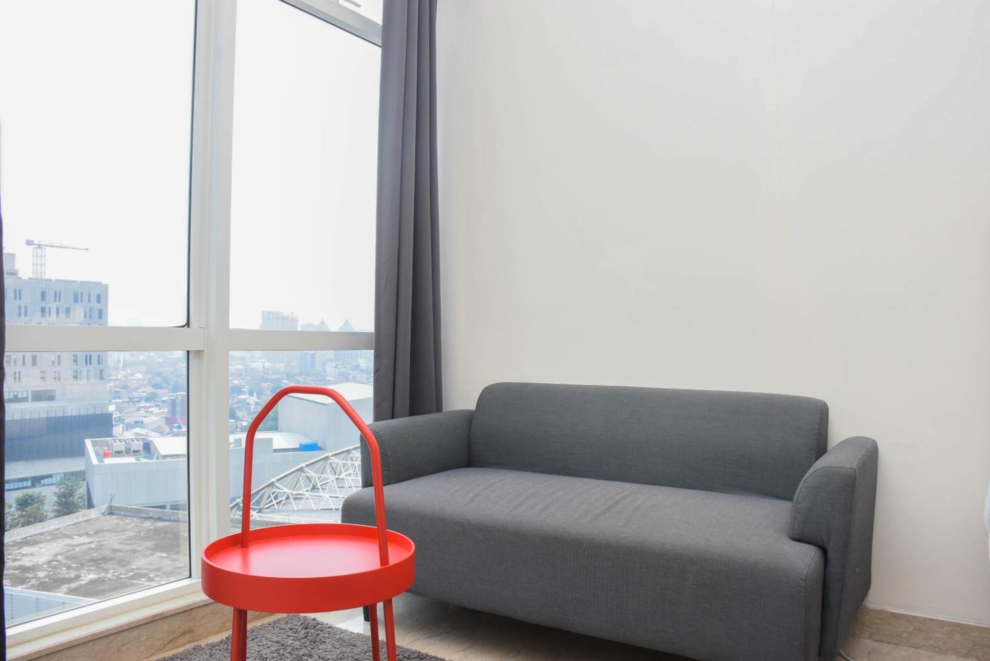 Apartment Great And Cozy Menteng Park By Travelio *